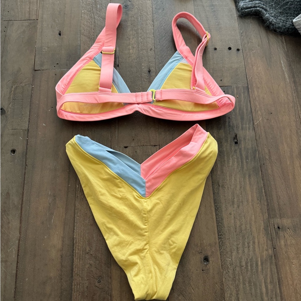 Vibrant Tri-Color Bikini Set - Picture 2 of 2
